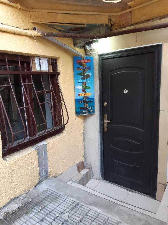 Avlabari Hostel Tbilisi Exterior photo